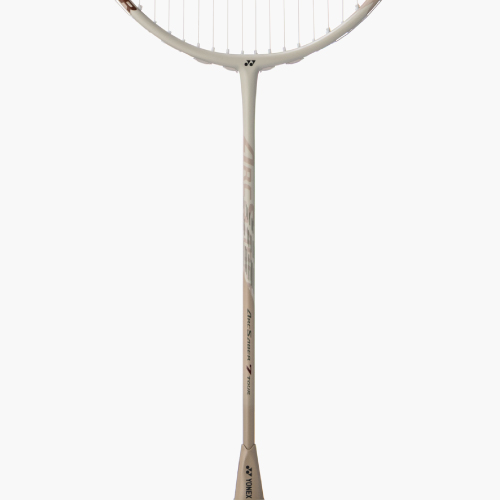 【CP対象】【予約商品 3月下旬発売】【張り工賃別】ヨネックス アークセイバー7 ツアー (YONEX ARCSABER 7 TOUR ARC7-T 343) バドミントンラケット 26SS ※お一人様1本迄 ライトベージュ(343) 4U5