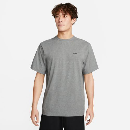 ナイキ ユニバーサル コア S/S トップ （ DV9840 - 097 ）[ Nike MS メンズ ]23SS