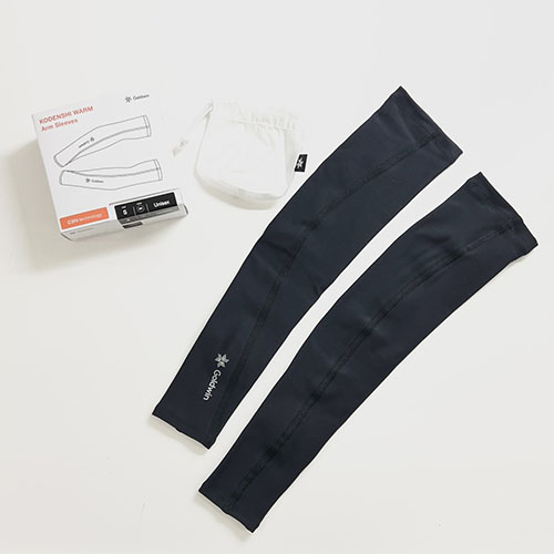 ゴールドウィン C3fit 光電子 ウォームアームスリーブス （ GC62383 - BK ）[ Goldwin ACC アクセサリー ]