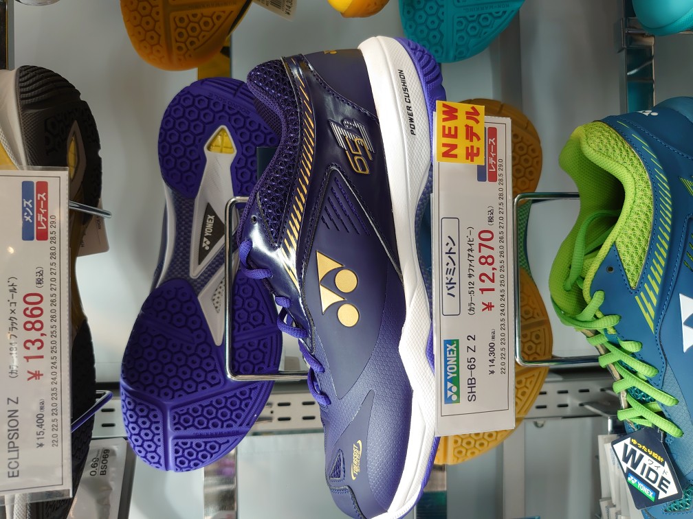 10～12月現在までに発売されたNEWバドミントンシューズを一気にご紹介♪♪