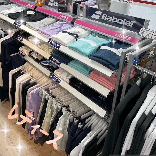 バボラのウェアも新しくなりました♪