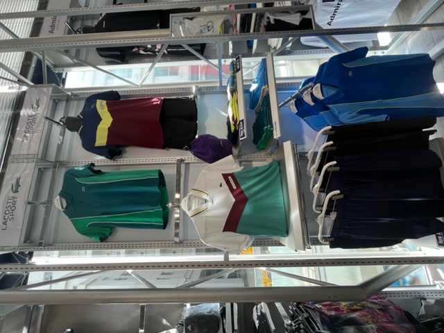 ラコステ新作入荷しました♪