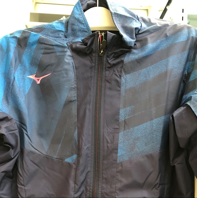 ★ミズノ　ブレスサーモであたたかい★