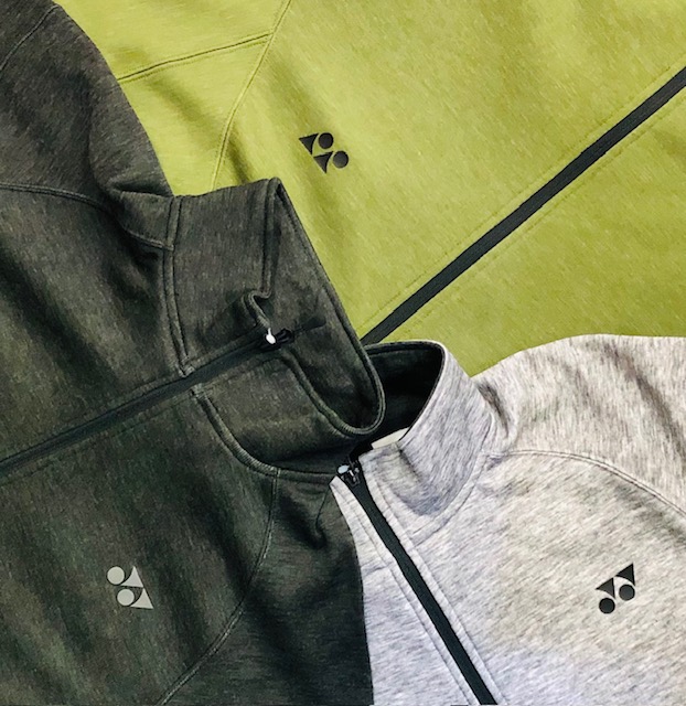 ★ヨネックス　ふわふわニットウォームアップシャツ＆ジョガーパンツ★