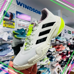 【テニスシューズ】●アディダス●Barricade 13が入荷しました(^O^)／
