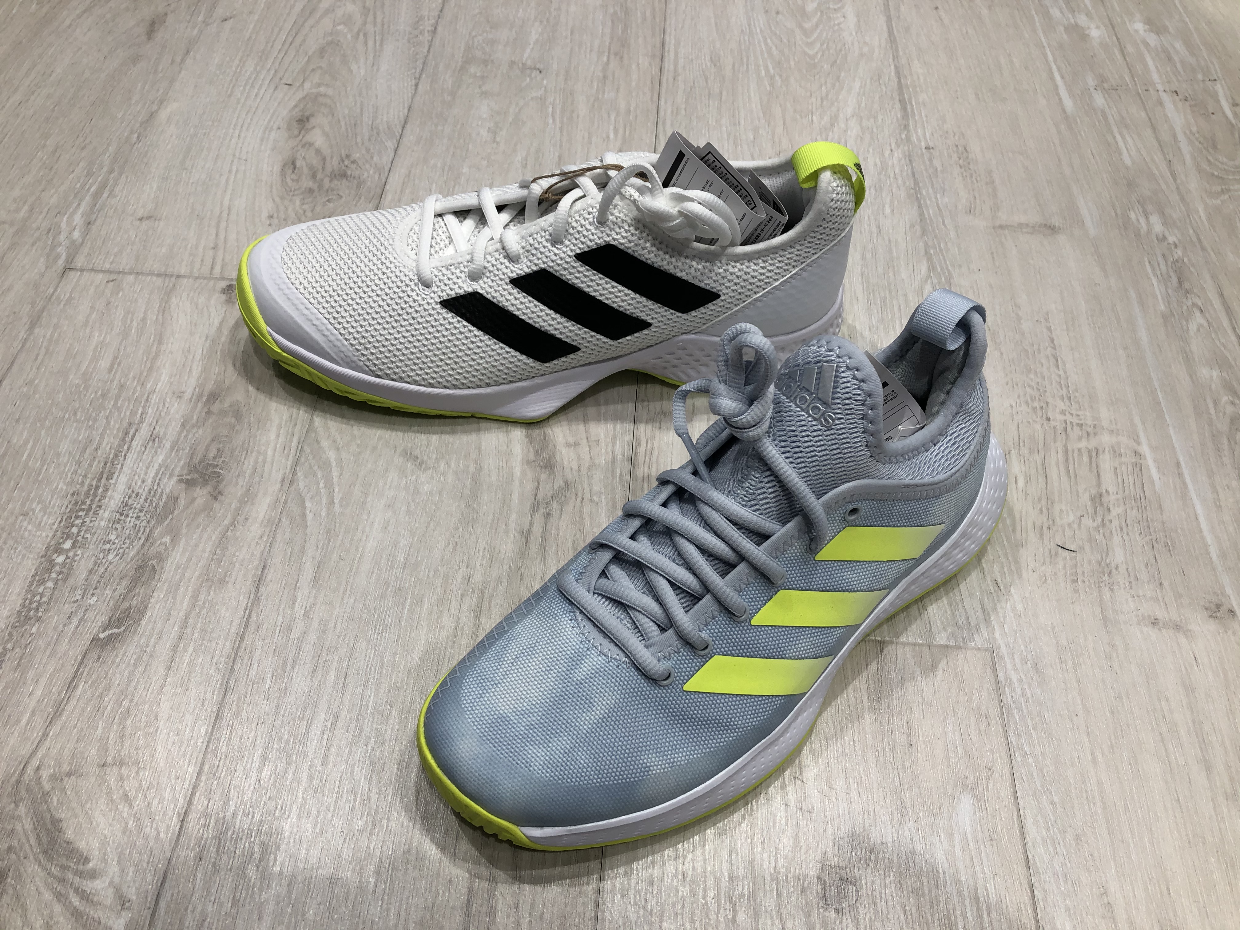 アディダス新作シューズ入荷！！