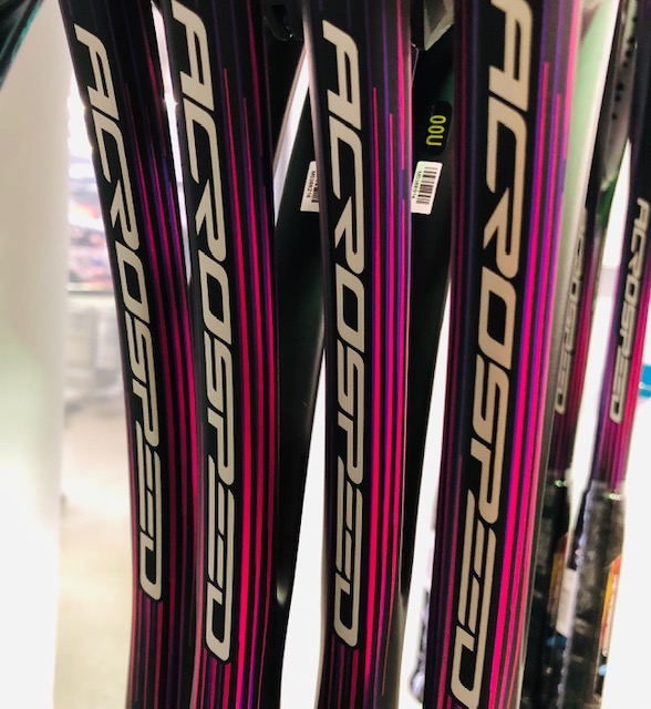 ★ミズノ アクロスピード05シリーズ　新色発売になりました！★