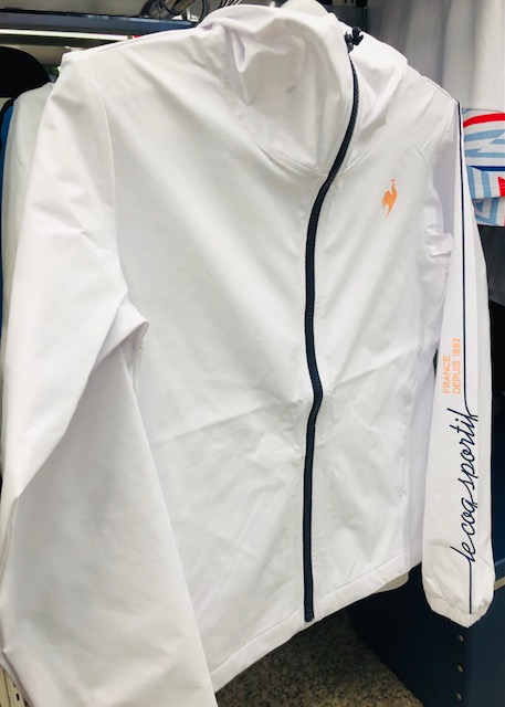 ★秋まで着られる、春夏モデルのウォームアップ~レディス~★