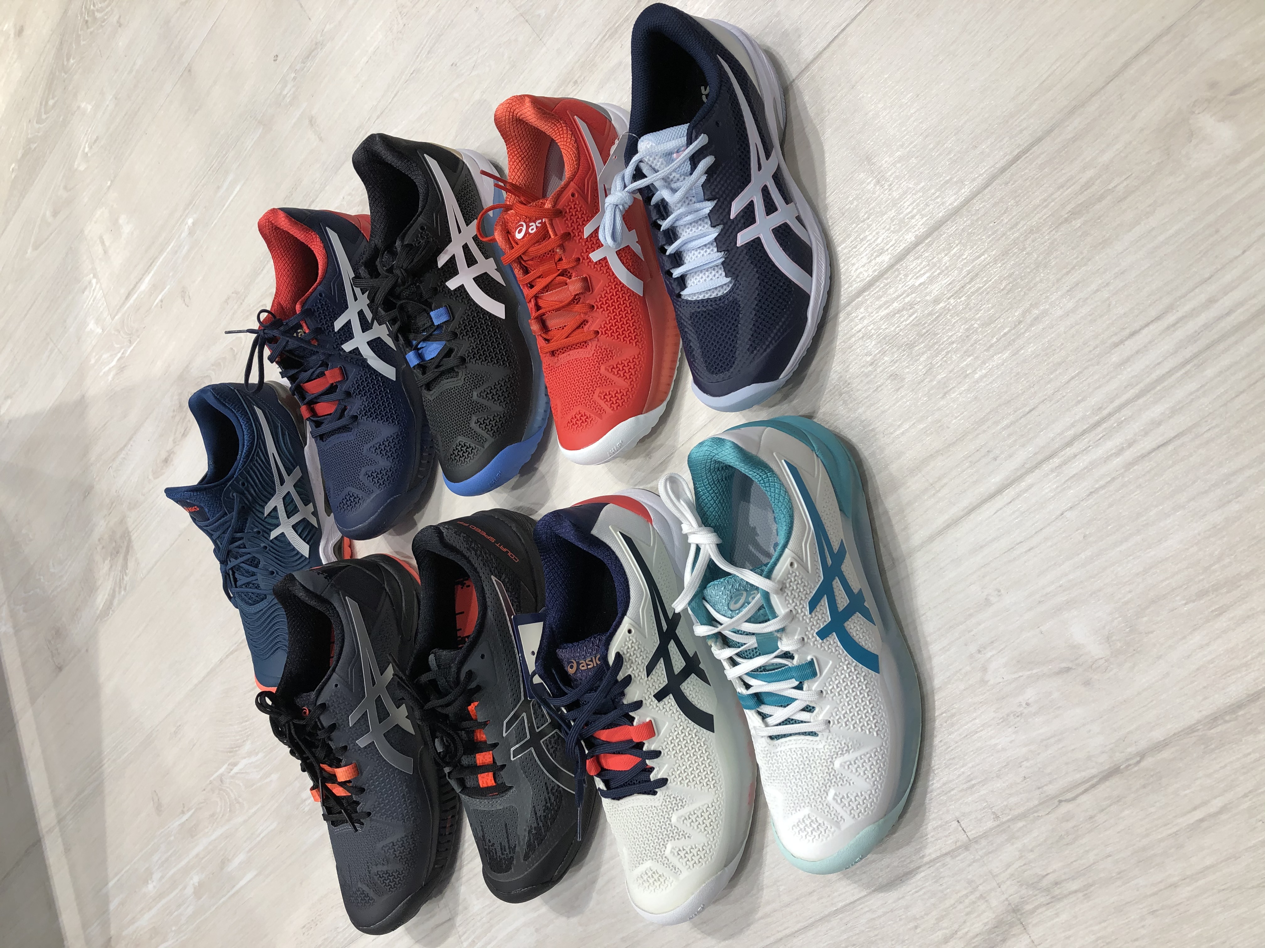 アシックスシューズがお買い得に！！