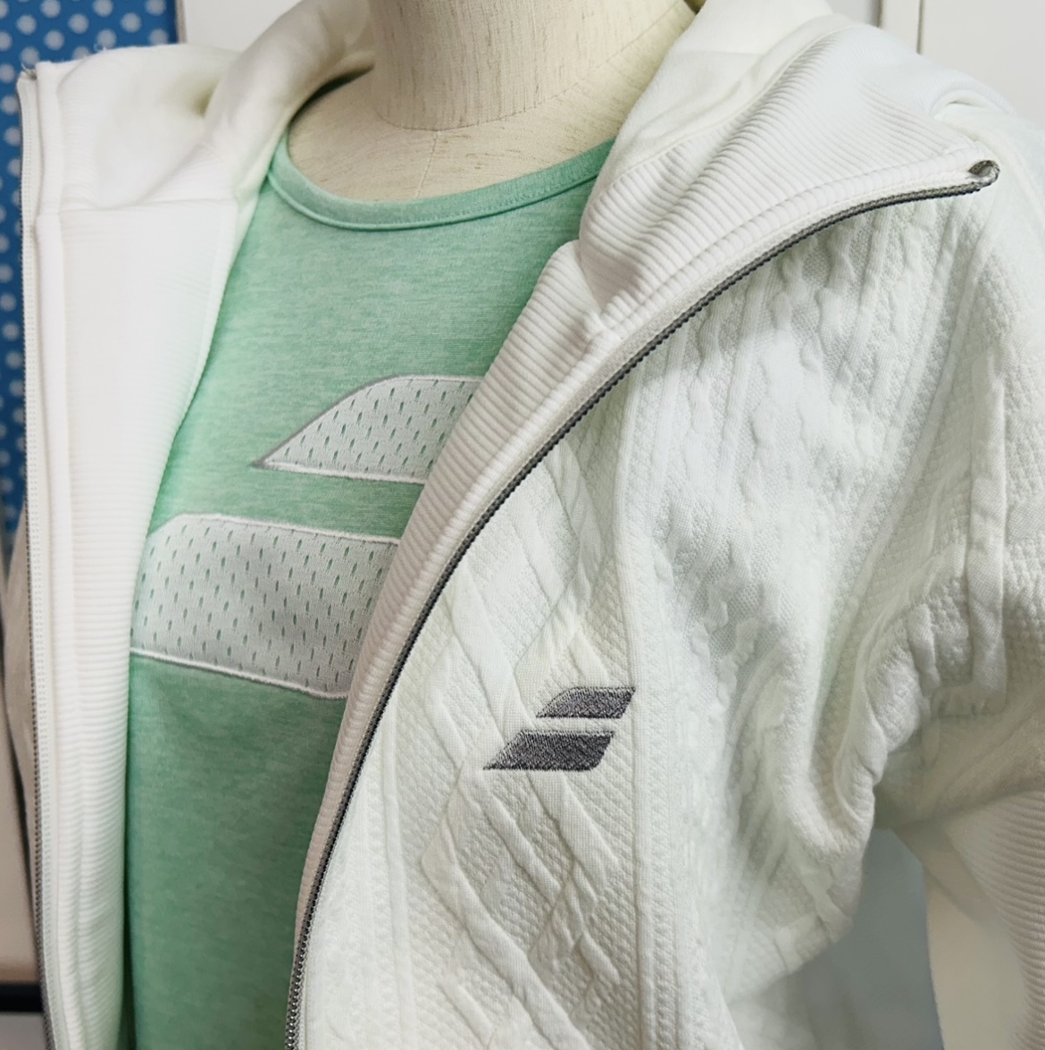 ★バボラ レディス ニット風スウエットウォームアップウエア★