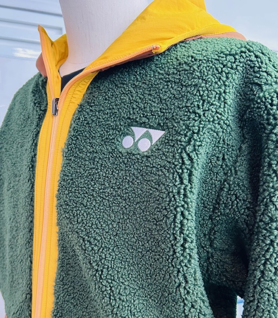 ★ヨネックス ボア リバーシブル パーカー！★