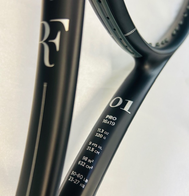 ★ウイルソン 硬式ラケット 「RF-01 PRO」再入荷しました!★