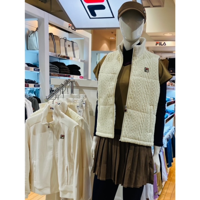 ★暖かウエア特集・フィラ★
