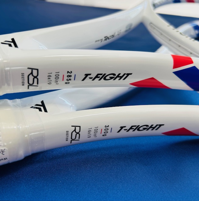 ★テクニファイバー  T-FIGHT 300・ 285 入荷しています!★