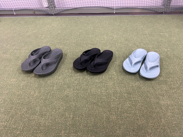 OOFOS ORIGINAL 新色　発売中