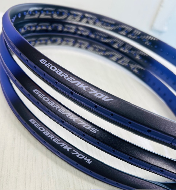 ★ヨネックス 「GEOBREAK 70 シリーズ」NEWデザイン入荷しました！★