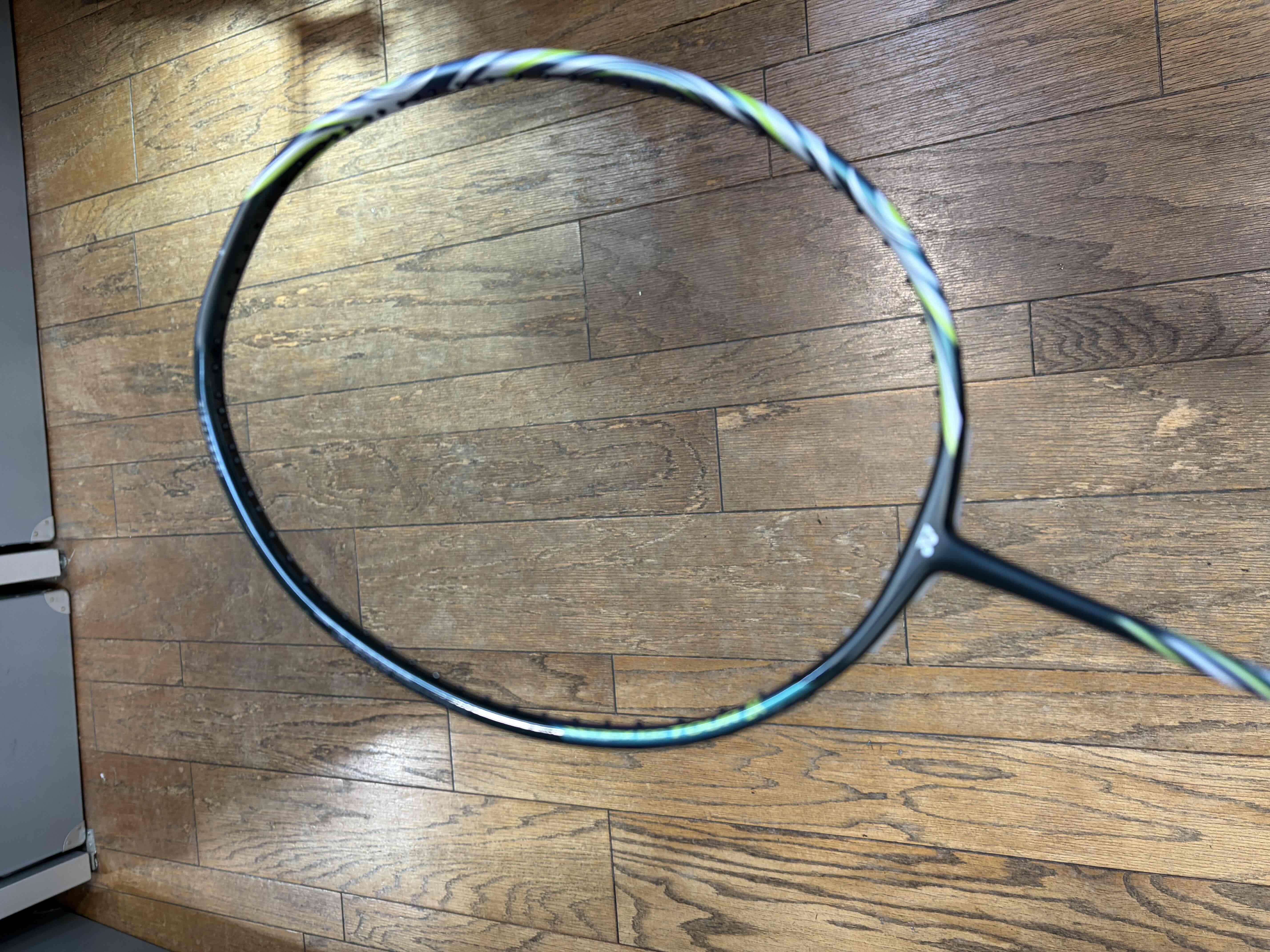 アストロクス100VAツアー発売中