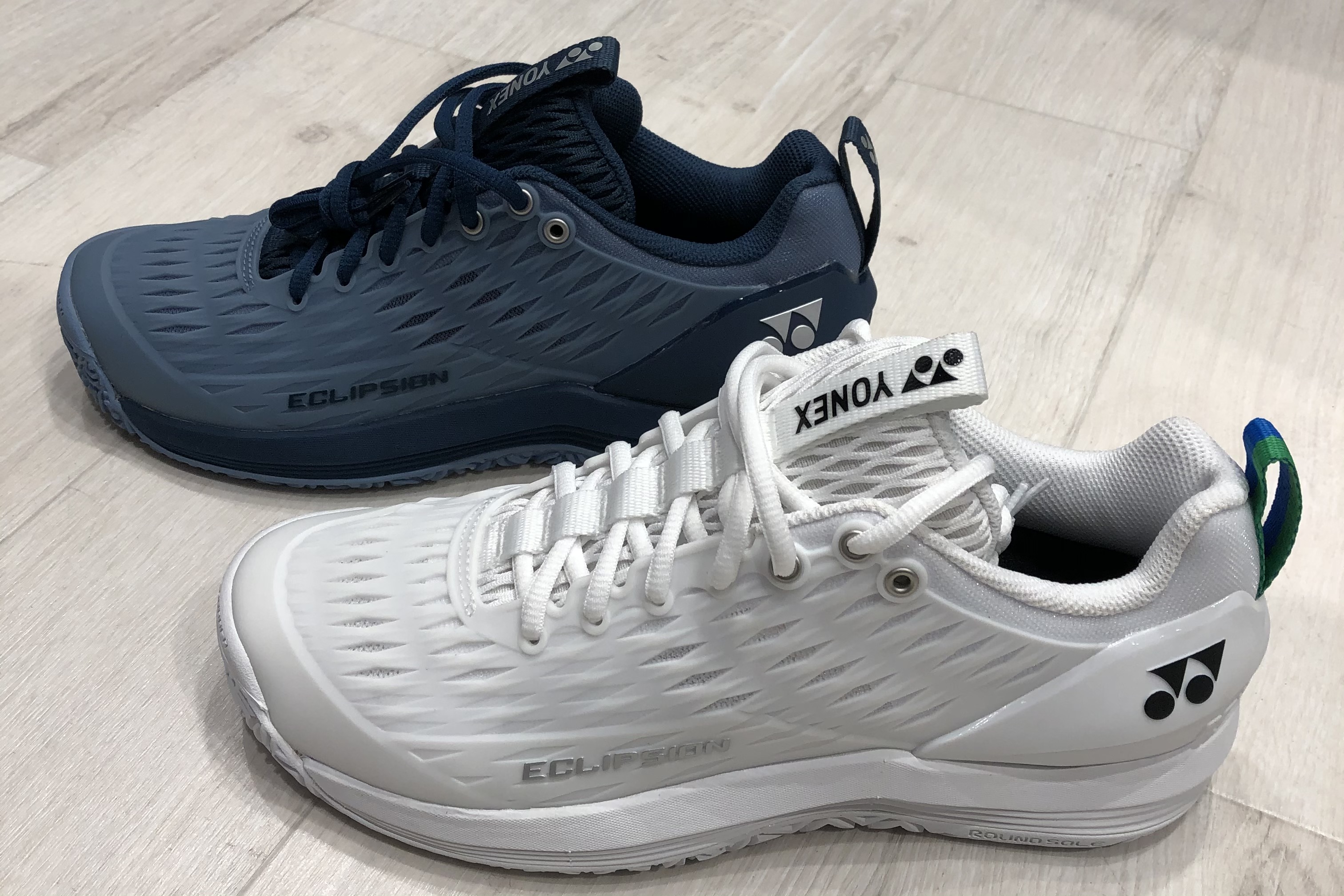 ヨネックス新作シューズ入荷！！