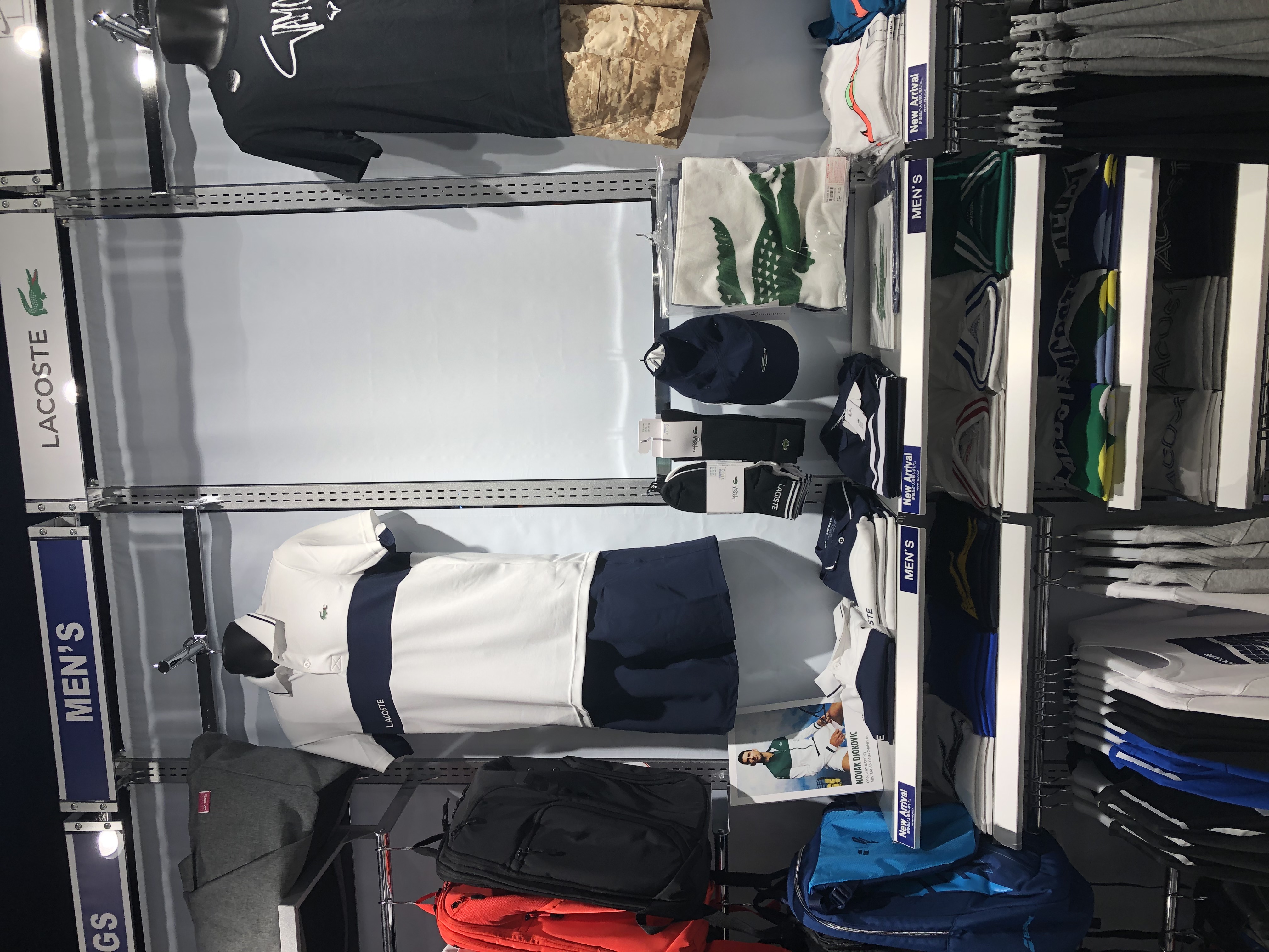 ラコステウエア新規取り扱い始めました！