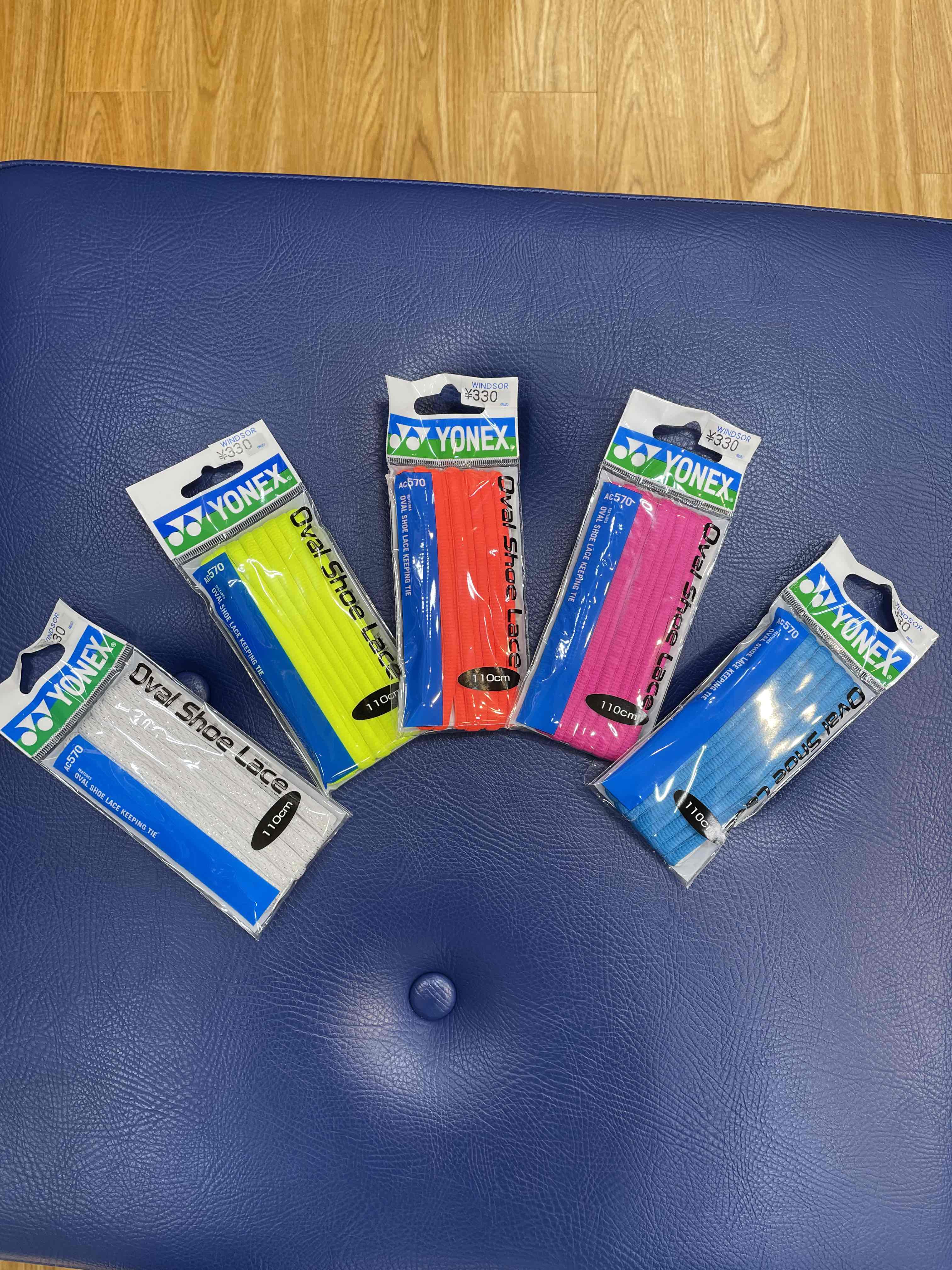 靴紐を変えて気分を変えてみませんか？