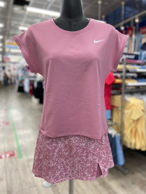 ☆ナイキ・レディースウエア入荷しました☆