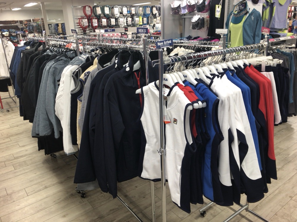 *あったかウエアコーナー*