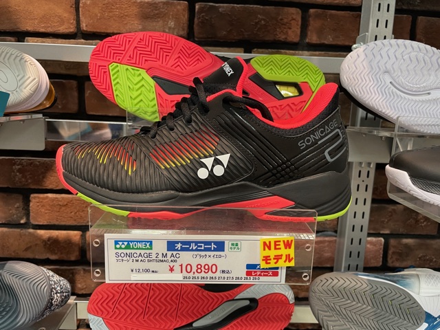 店舗ブログ【ＹＯＮＥＸ】新規シューズ入荷のご案内(*^-^*)のページです。