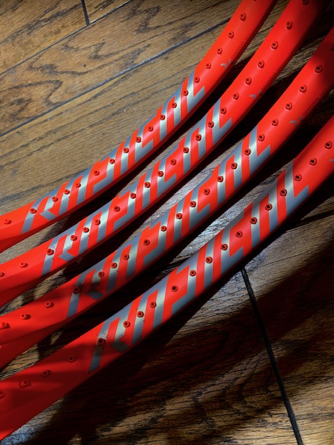 少しですが入荷してきました！