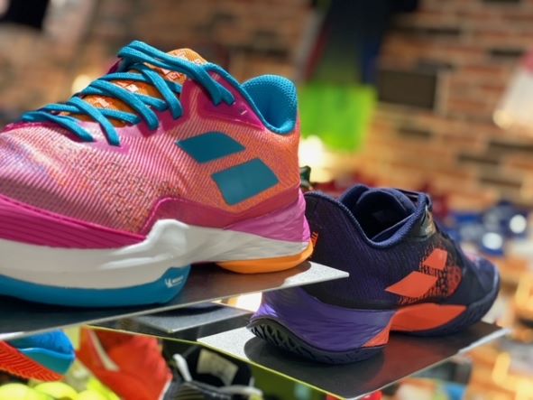 【新色】BABOLATシューズ入荷致しました！！