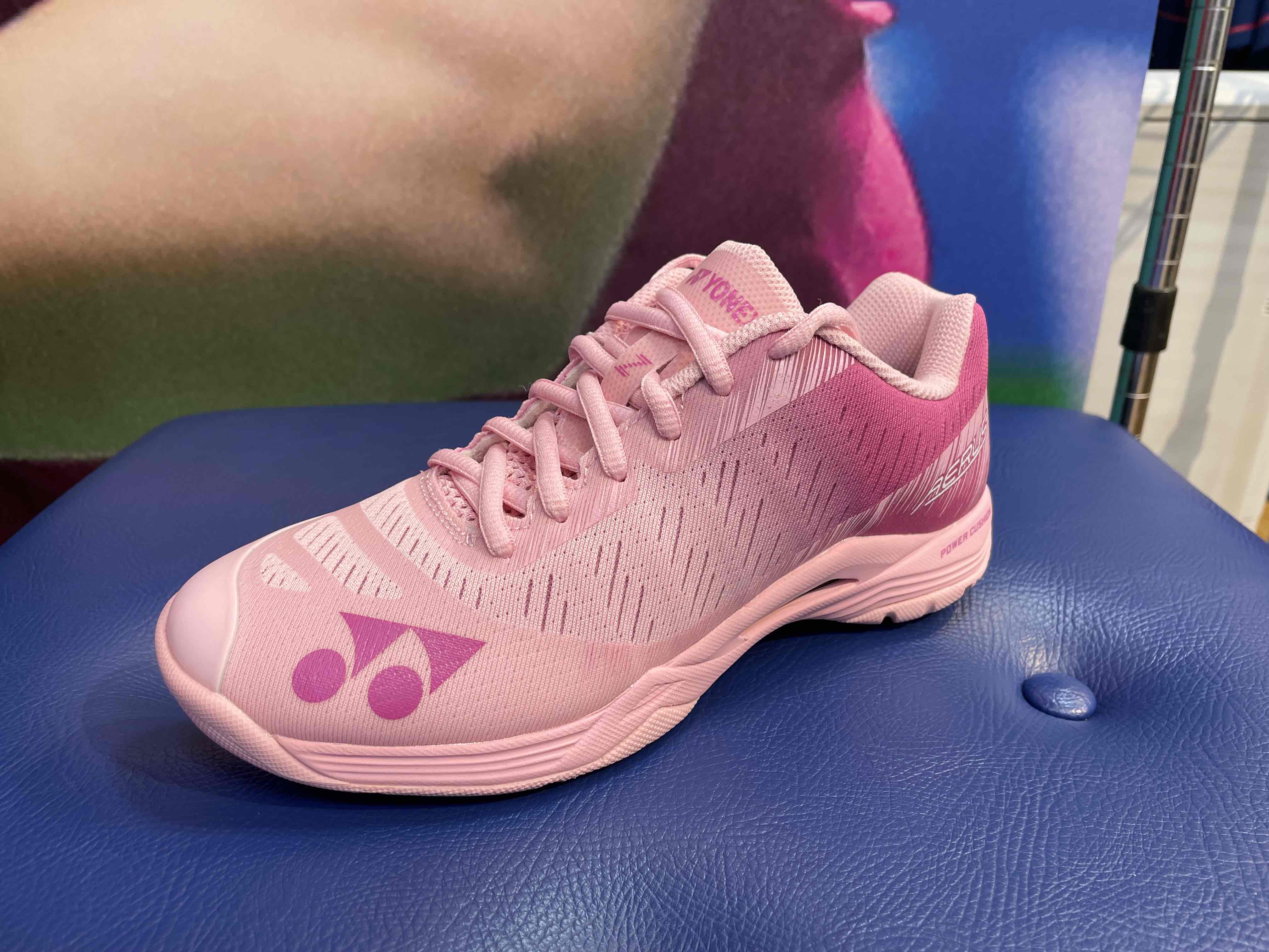 YONEX 紅 エアラスZ ピンク バドミントンシューズ 専門店限定