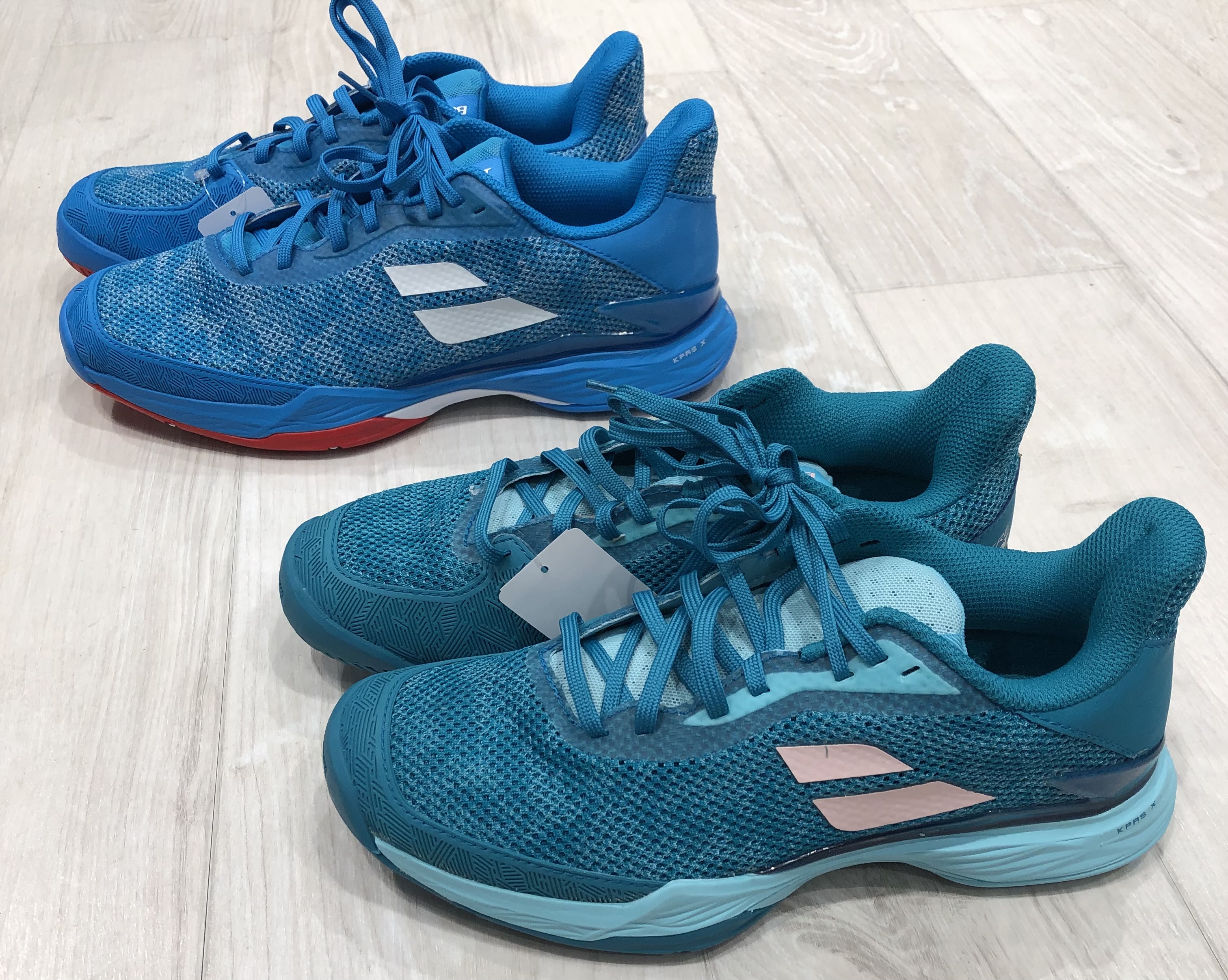 バボラ　セールシューズ新規取り扱い始めました！！