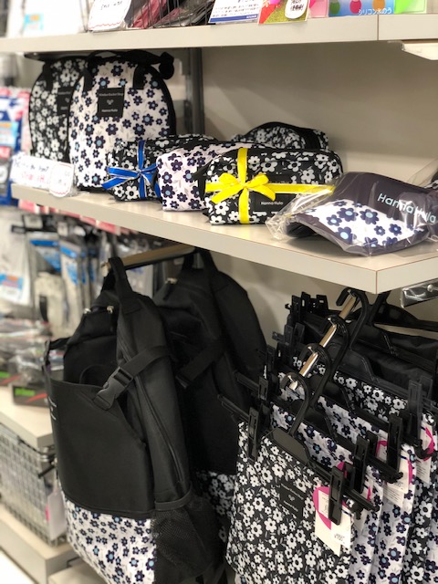 ☆ウインザー×ハンナフラバッグ入荷しました☆