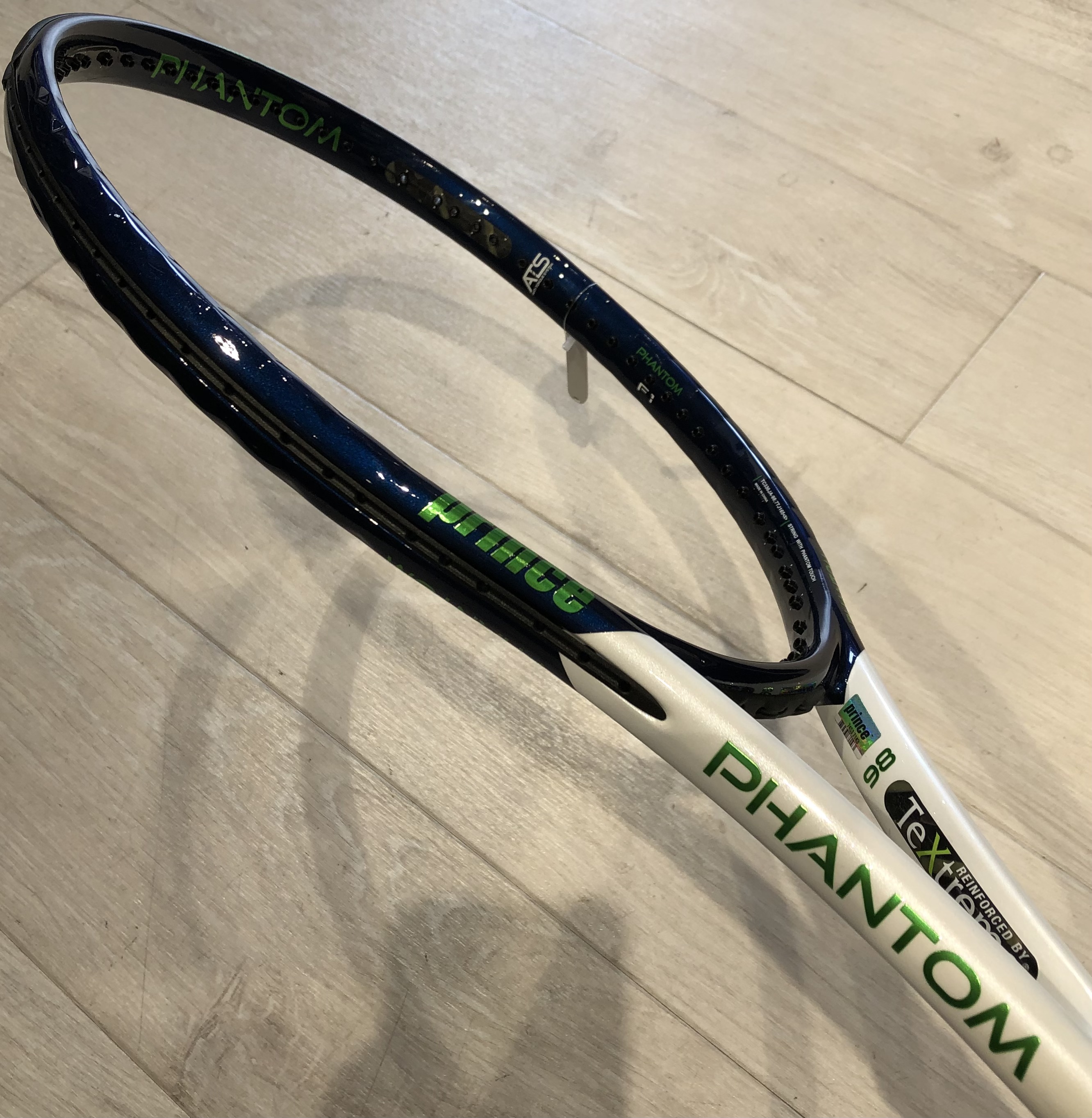 プリンス話題のラケット入荷致しました！！