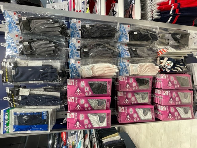 グローブ多数ございます！！