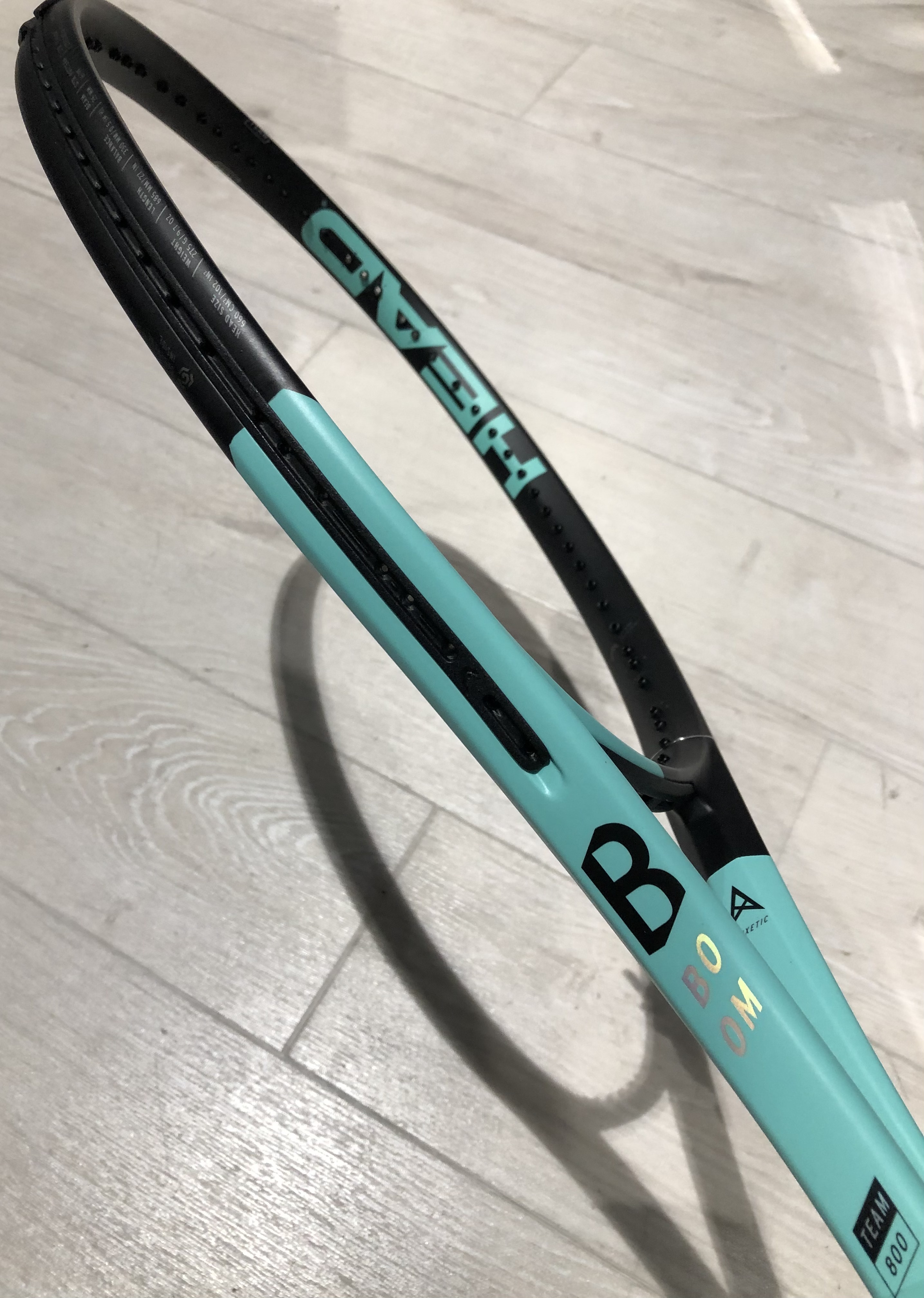 ヘッドの人気モデル「ブーン」軽量モデルの登場！