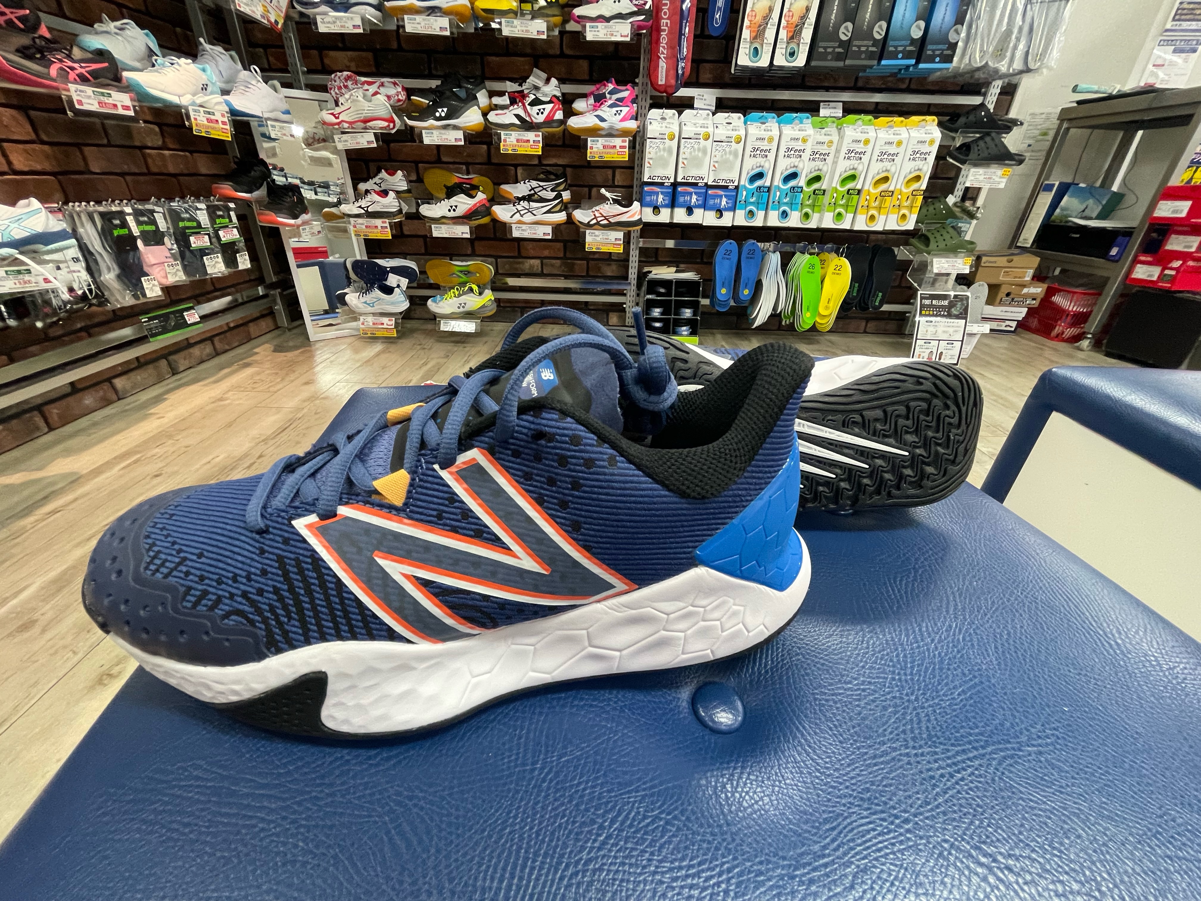 【ニューバランス】新製品シューズ入荷しました