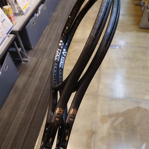 【☆入荷しました☆】ヨネックスNEWレグナ【2022年カラー】