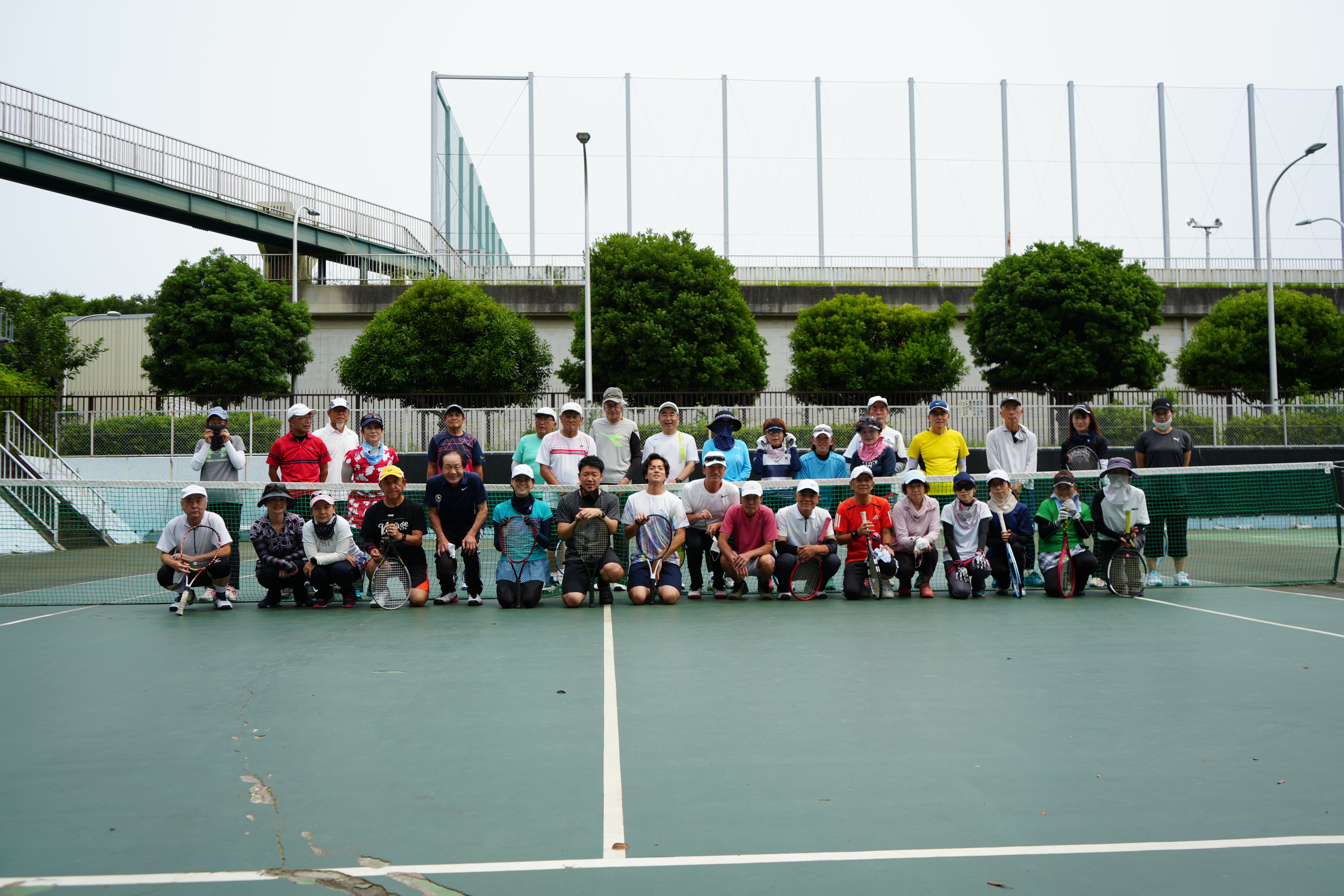 紙敷テニスクラブ様へご訪問致しました！