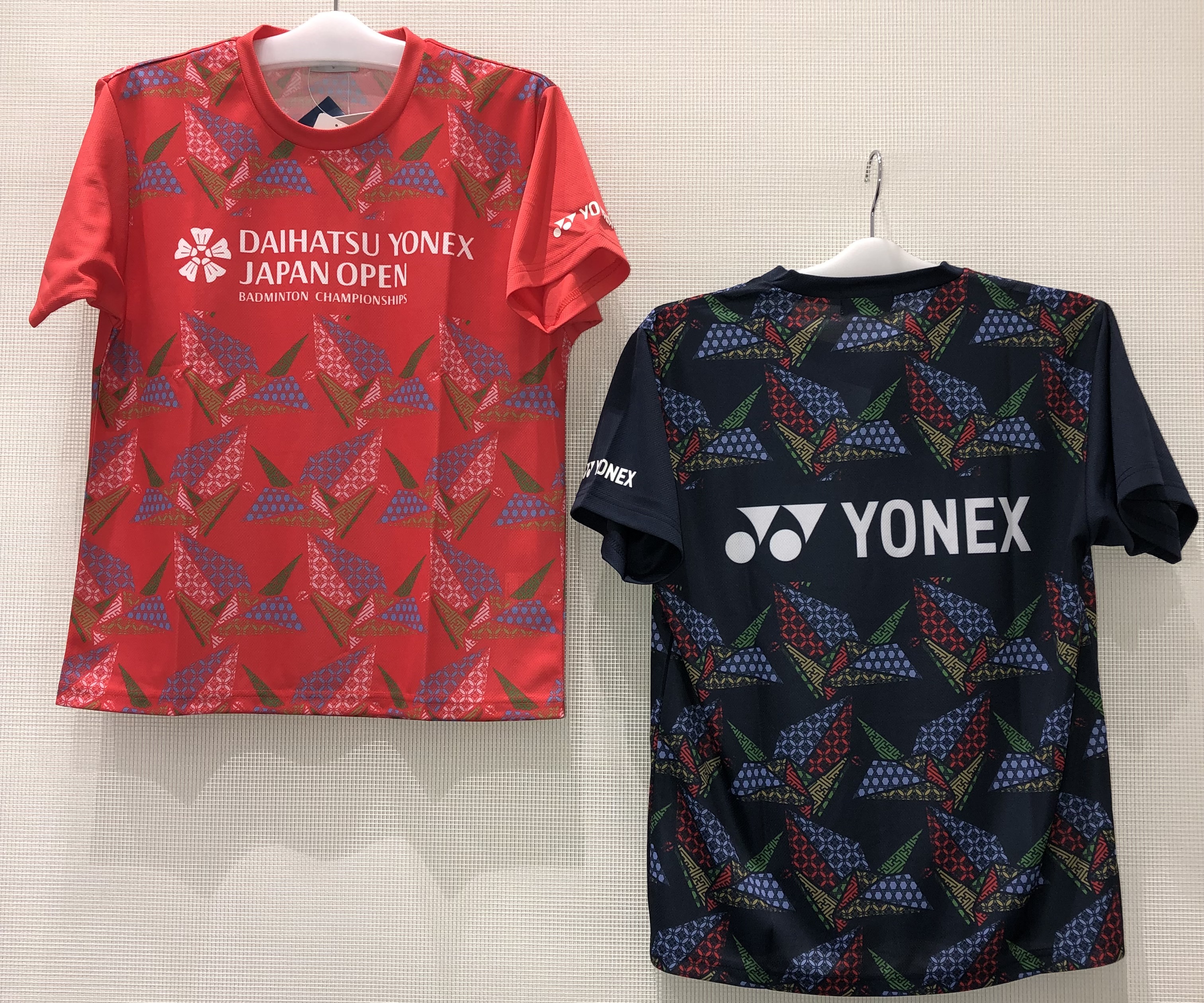 ヨネックスバドミントン記念Tシャツ入荷！！