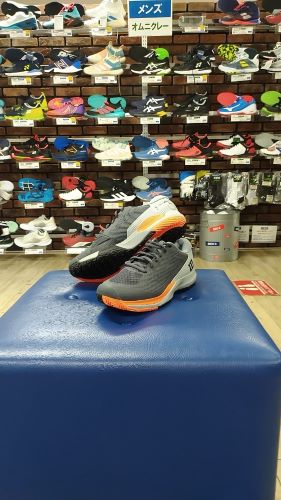 ウイルソンNEWシューズ入荷