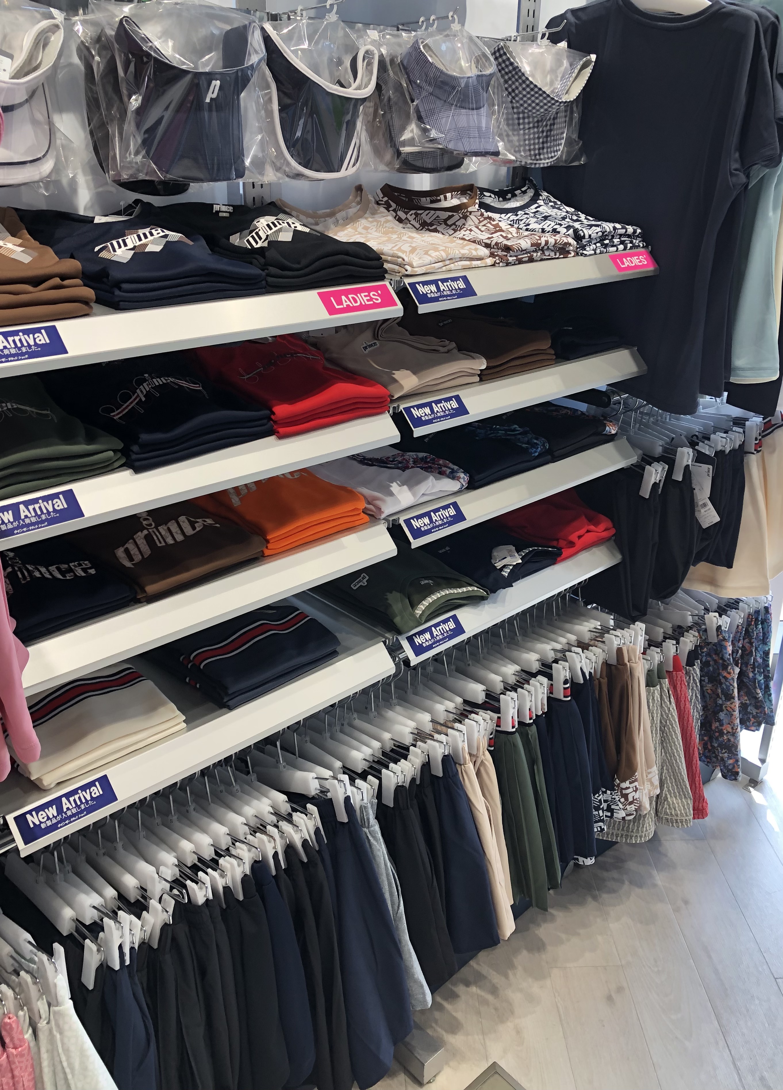 プリンスウエア秋冬モデル入荷中！！