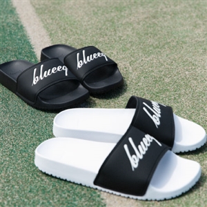 【NEW】ブルイクサンダル