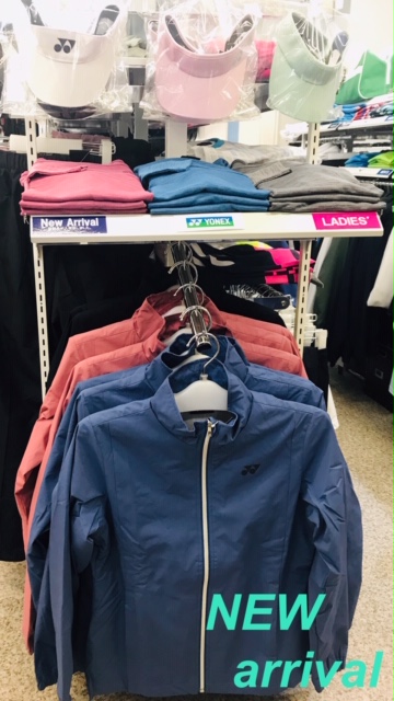 ★秋冬新作新着ウエア・ヨネックス★