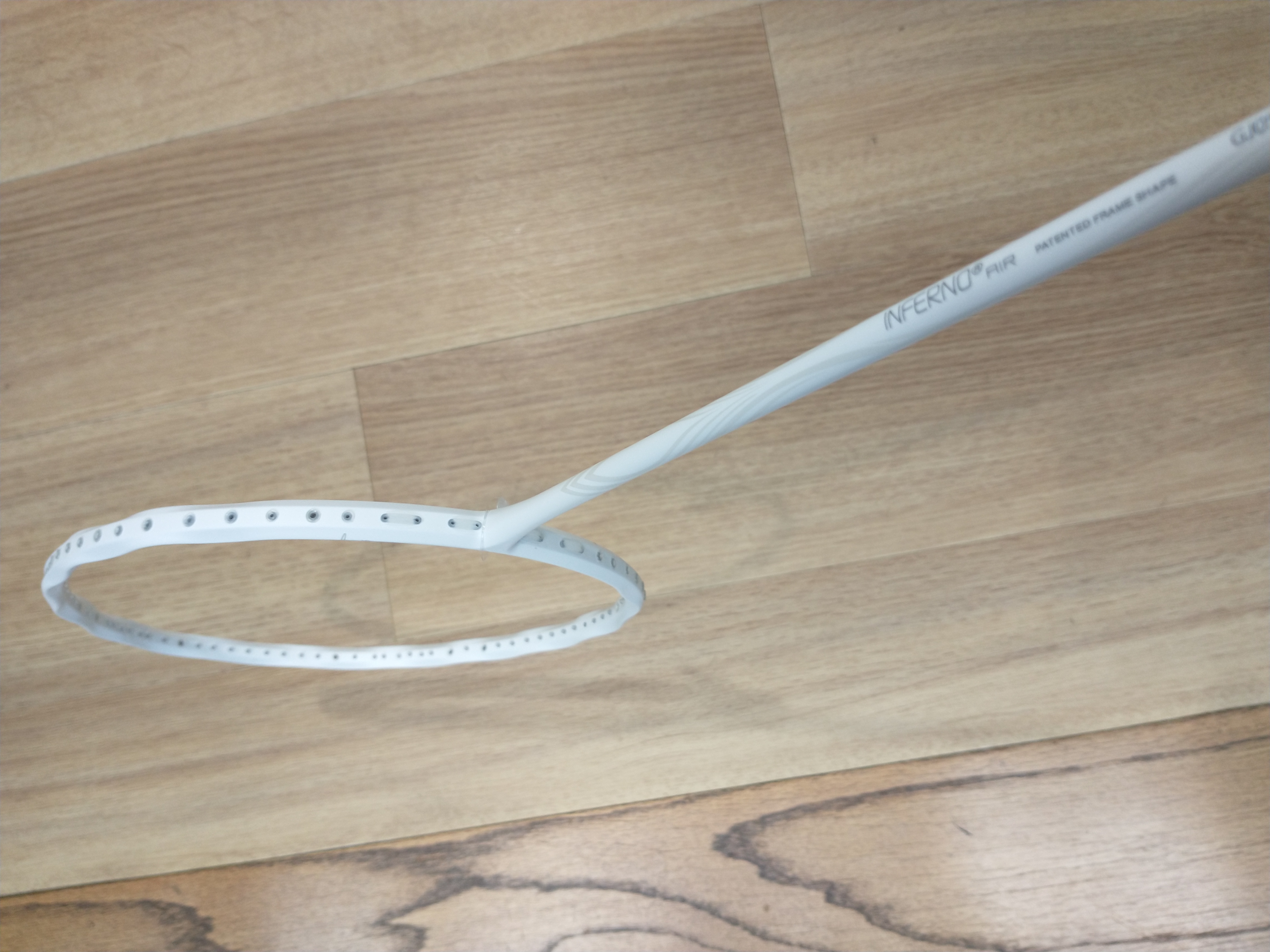 ゴーセンバドミントン　インフェルノシリーズ