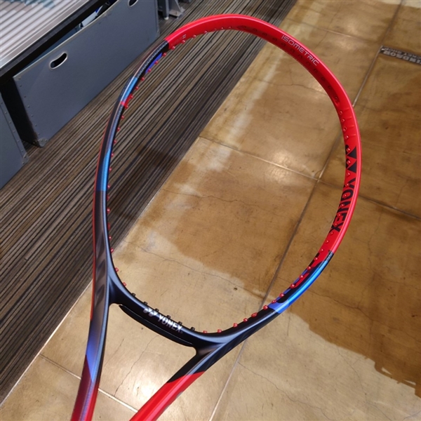 【☆情報解禁&予約受付開始☆】ヨネックスNEW Vコアシリーズ【第一弾1月中旬以降発売予定】