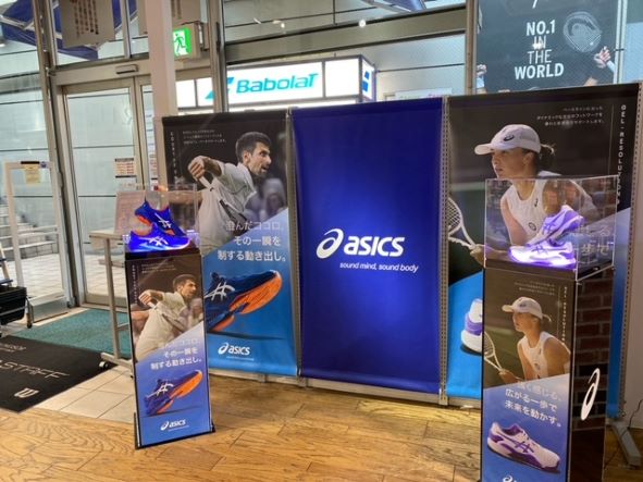 渋谷店アシックスジャックされました!?