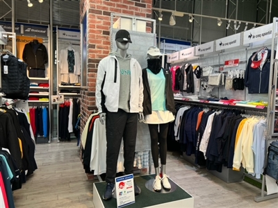 ルコック秋冬ウエアクリアランスセールスタート