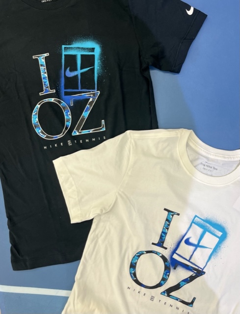 ナイキ2023全豪オープンモデル入荷♪