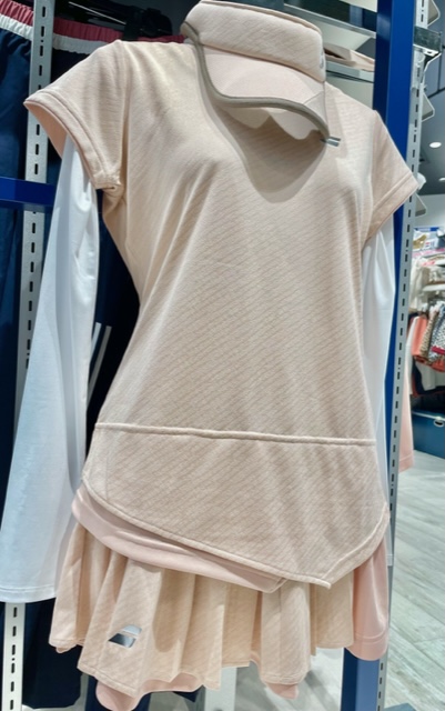 バボラ　新製品ウェア入荷！レディース編