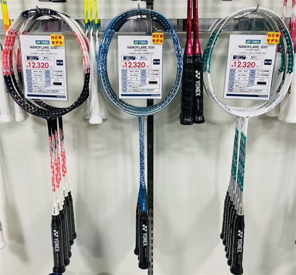 【入荷のご案内】ヨネックス新製品ナノフレア300